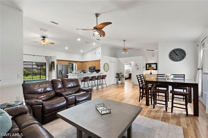 Property Photo: 98 Chardon Place FL 34110