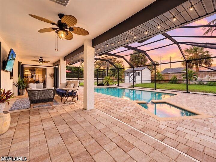 Property Photo: 98 Chardon Place FL 34110