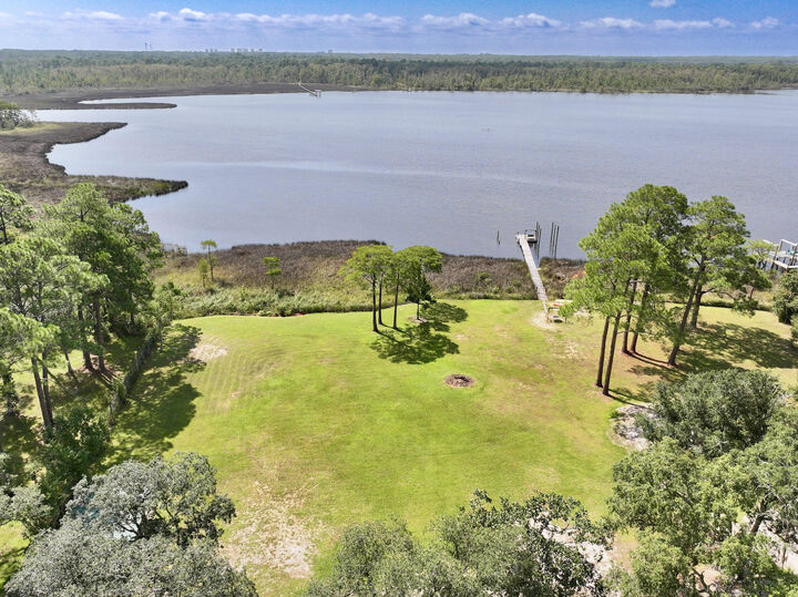 Property Photo:  8215 Stillwater Cove  FL 32566 