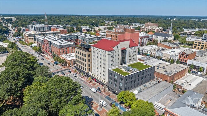 Property Photo:  131 Broad Street E 301  GA 30601 