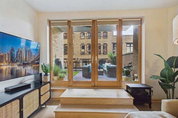 Property Photo:  401 N 2nd Street 107  MN 55401 