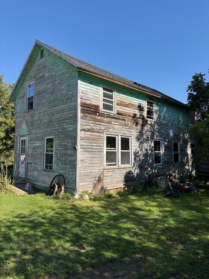 Property Photo: 560 Main Street WI 54027