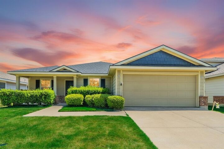Property Photo:  9917 George Washington Drive  TX 75072 