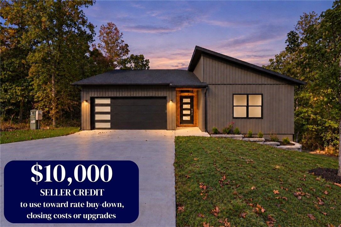 Property Photo:  7 Turriff Circle  AR 72715 