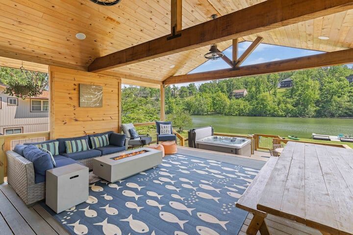 Property Photo: 83 Lancaster Drive AR 72715