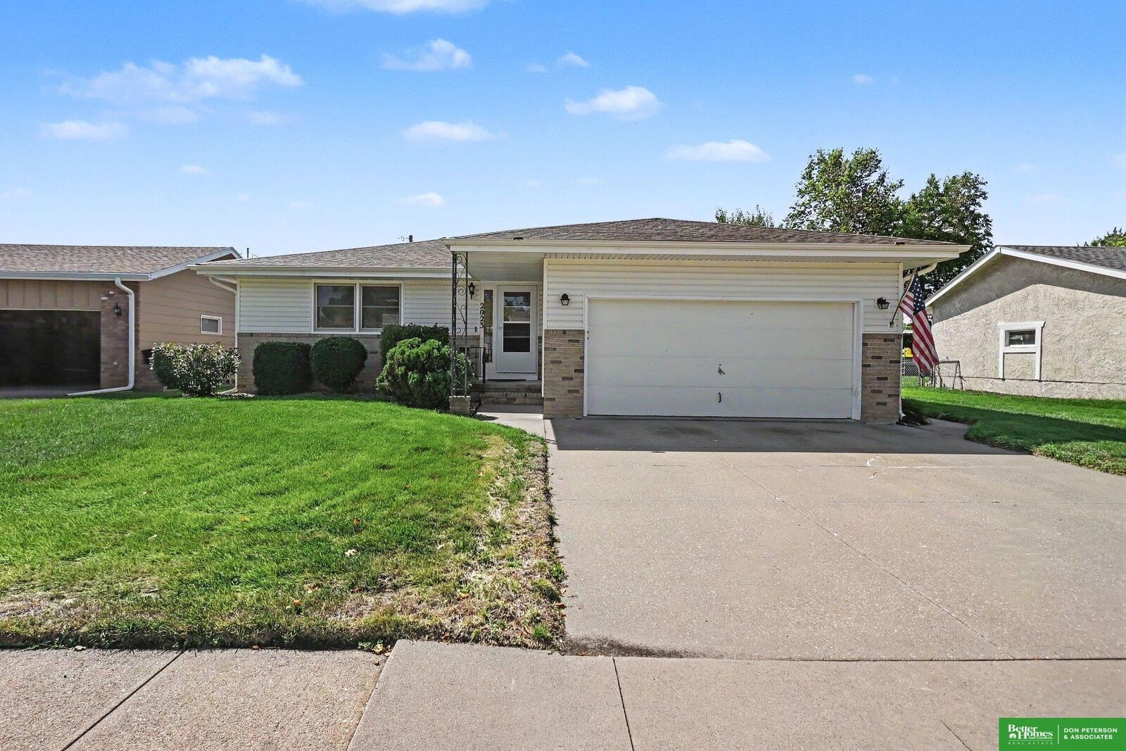 Property Photo:  2023 E Dodge Street  NE 68025 
