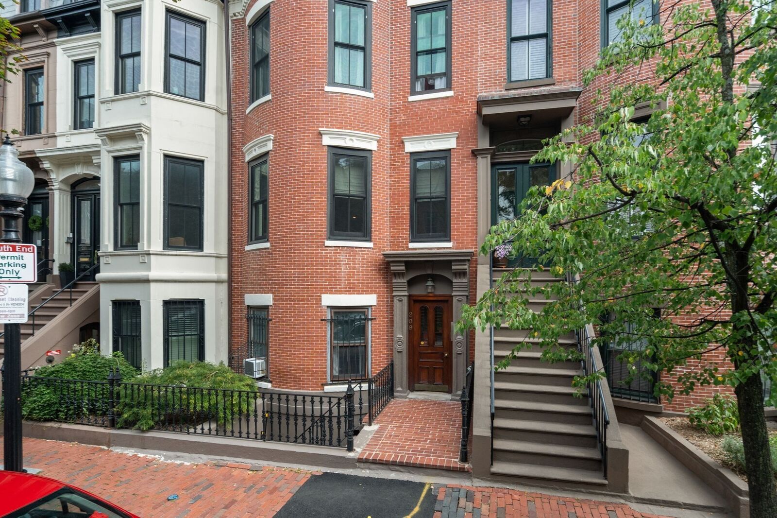 Property Photo:  209 W Canton St 3  MA 02116 