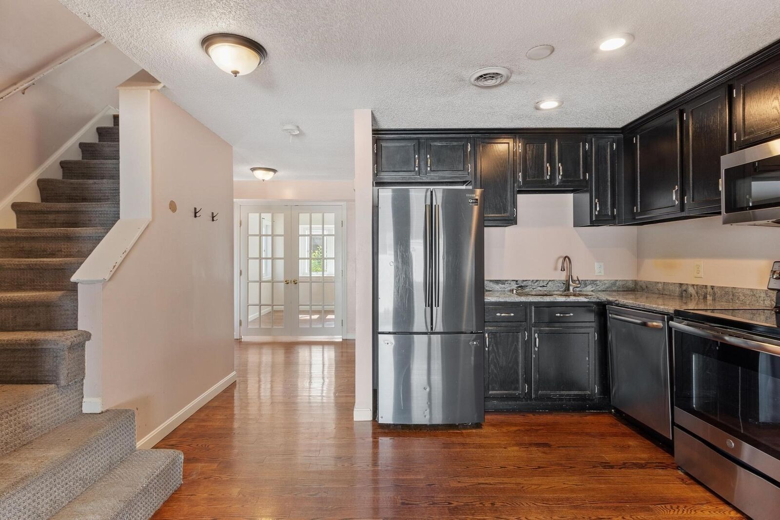 Property Photo:  43 Meadow Pond Dr A  MA 01453 