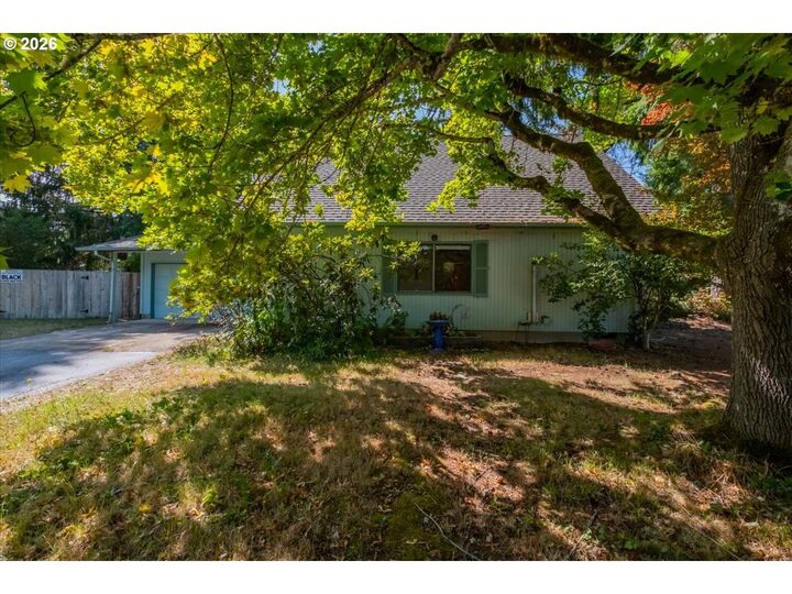 Property Photo: 1792 SW Brooklane Dr OR 97333