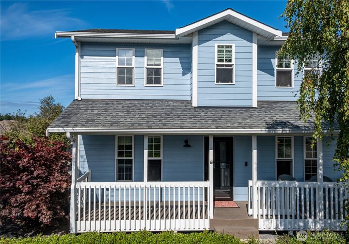 Property Photo:  1589 SW Victory Street  WA 98277 