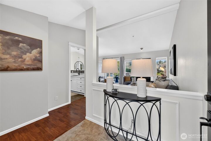 Property Photo:  15150  140th Way SE T302  WA 98058 
