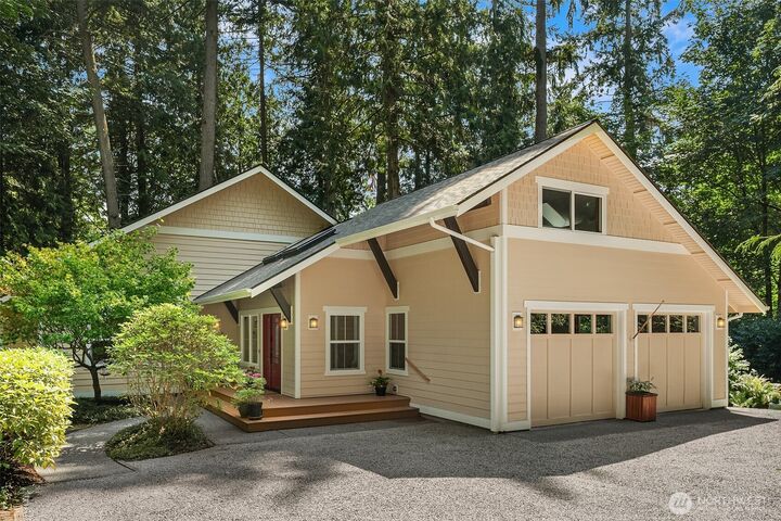 Property Photo:  14744  Sivertson Road NE  WA 98110 