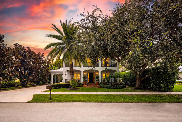 Property Photo:  1002 NW 1st Avenue  FL 33444 