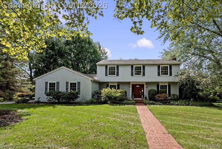 Property Photo:  1027 Springfield Drive  MI 48167 