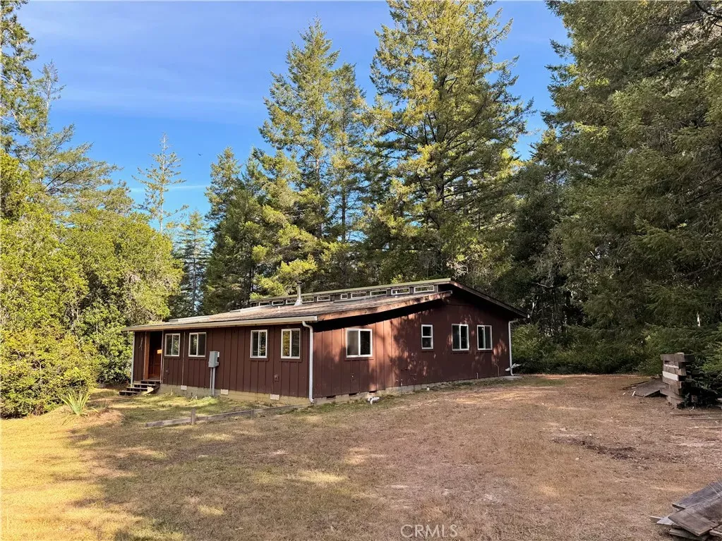 Property Photo:  42500 Little Lake  CA 95460 