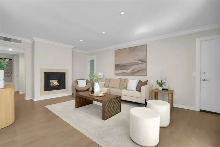 Property Photo:  6250 Fulton Avenue 105  CA 91401 