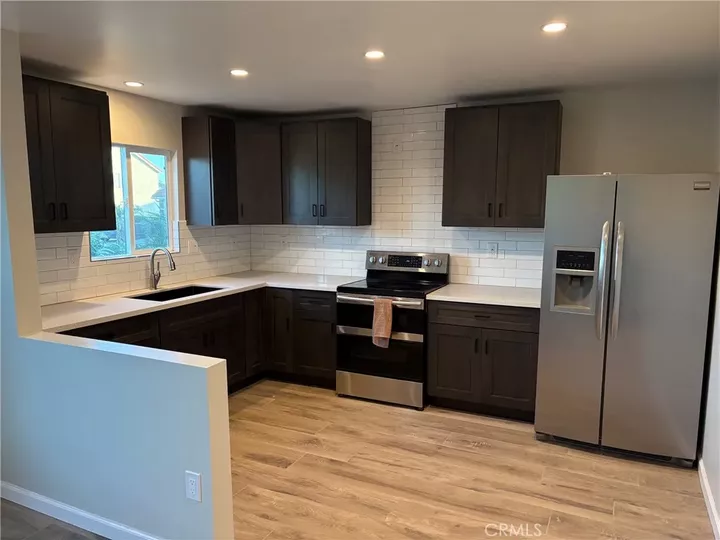 Property Photo:  1148 N Elmwood Avenue 02  CA 92376 