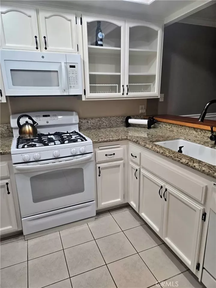 Property Photo: 1275 W Capitol 113 CA 90732