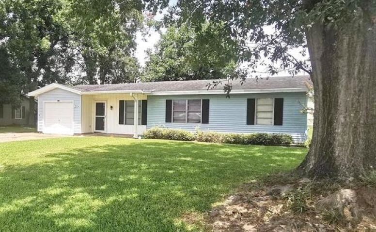 Property Photo:  2524 Central Blvd  TX 77627 