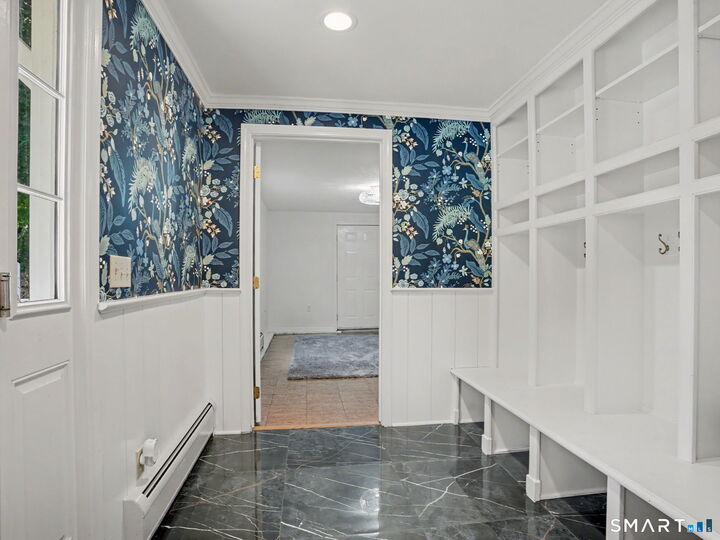 Property Photo:  26 Abbott Avenue  CT 06877 