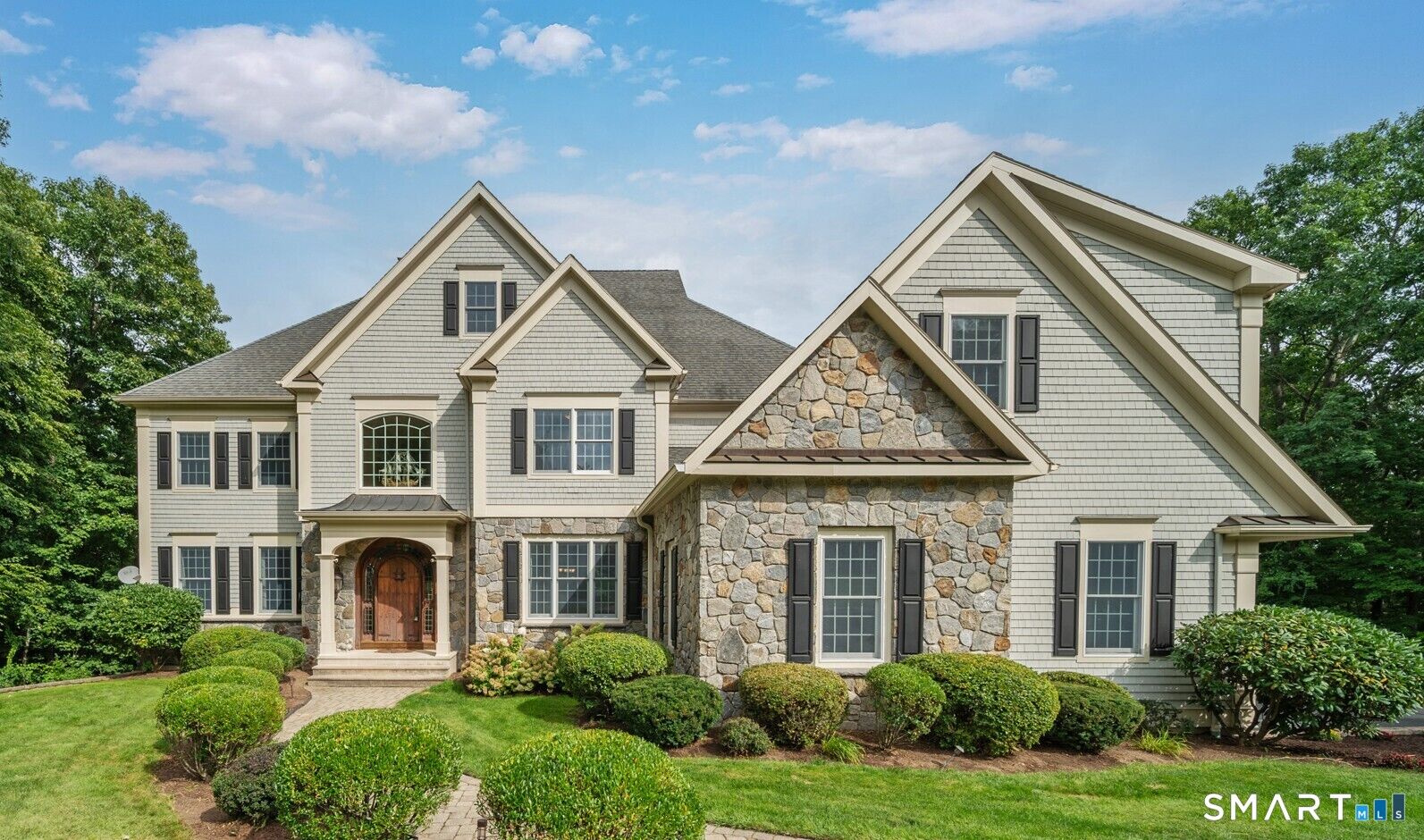 Property Photo:  108 Westland Road  CT 06001 