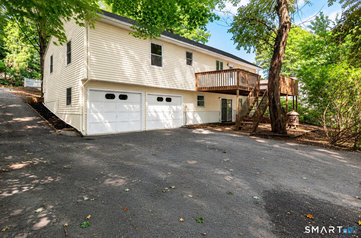 Property Photo:  77 Evergreen Avenue  CT 06518 