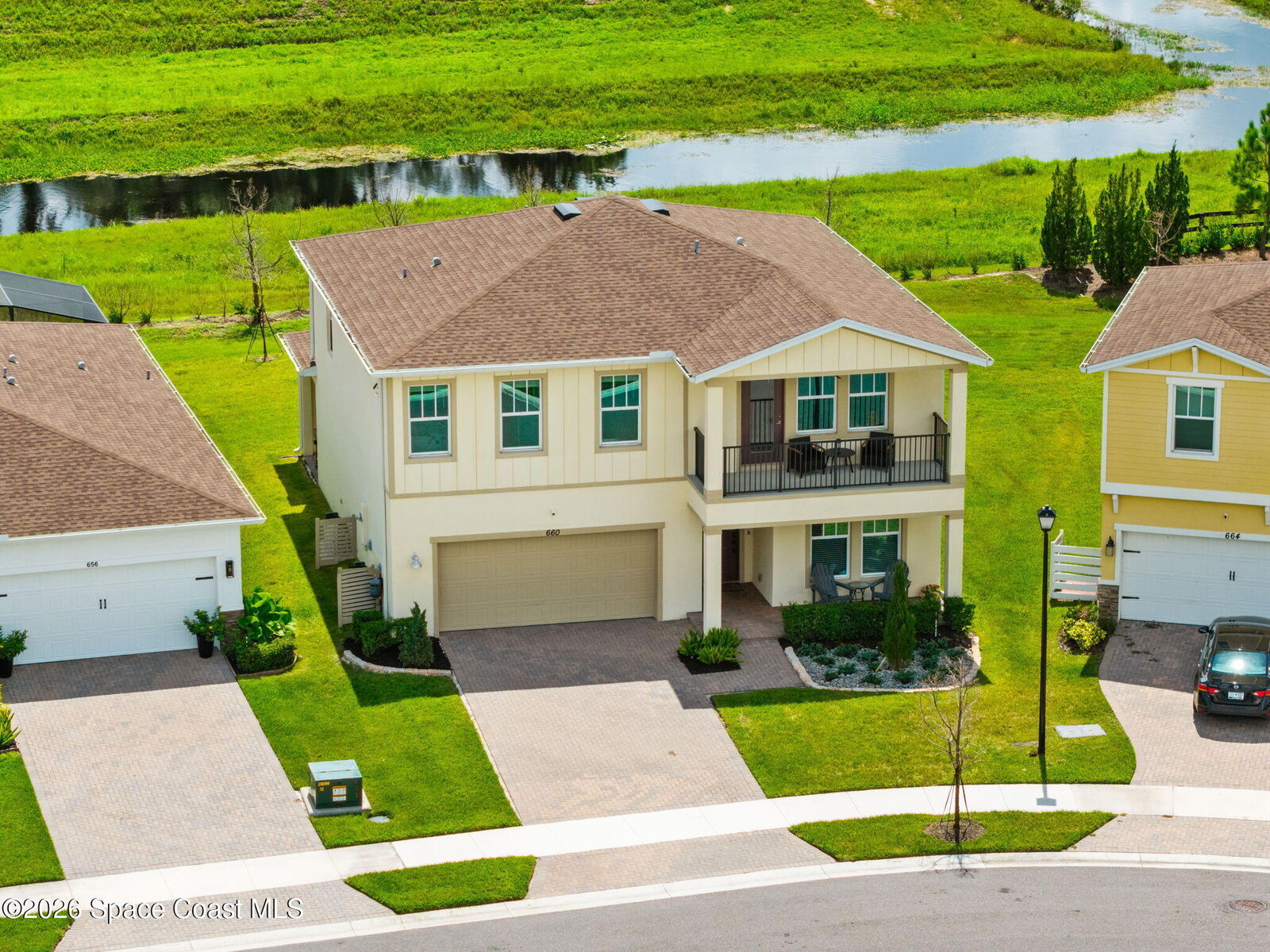 Property Photo: 660 Veridian Circle NW FL 32907