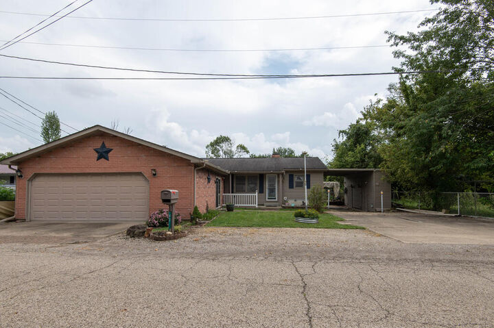 Property Photo:  42 Riehle Road  OH 45601 