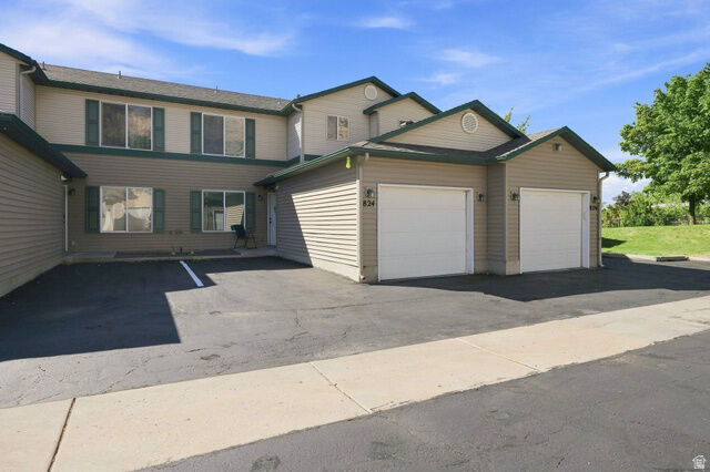 Property Photo:  824 E 760 N  UT 84404 
