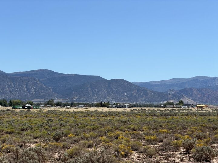 Property Photo: 5983 N 3800 W 1 Blk Bl, Cva UT 84721