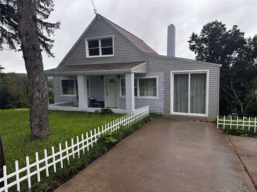 Property Photo: 1011 Route 837 PA 15063