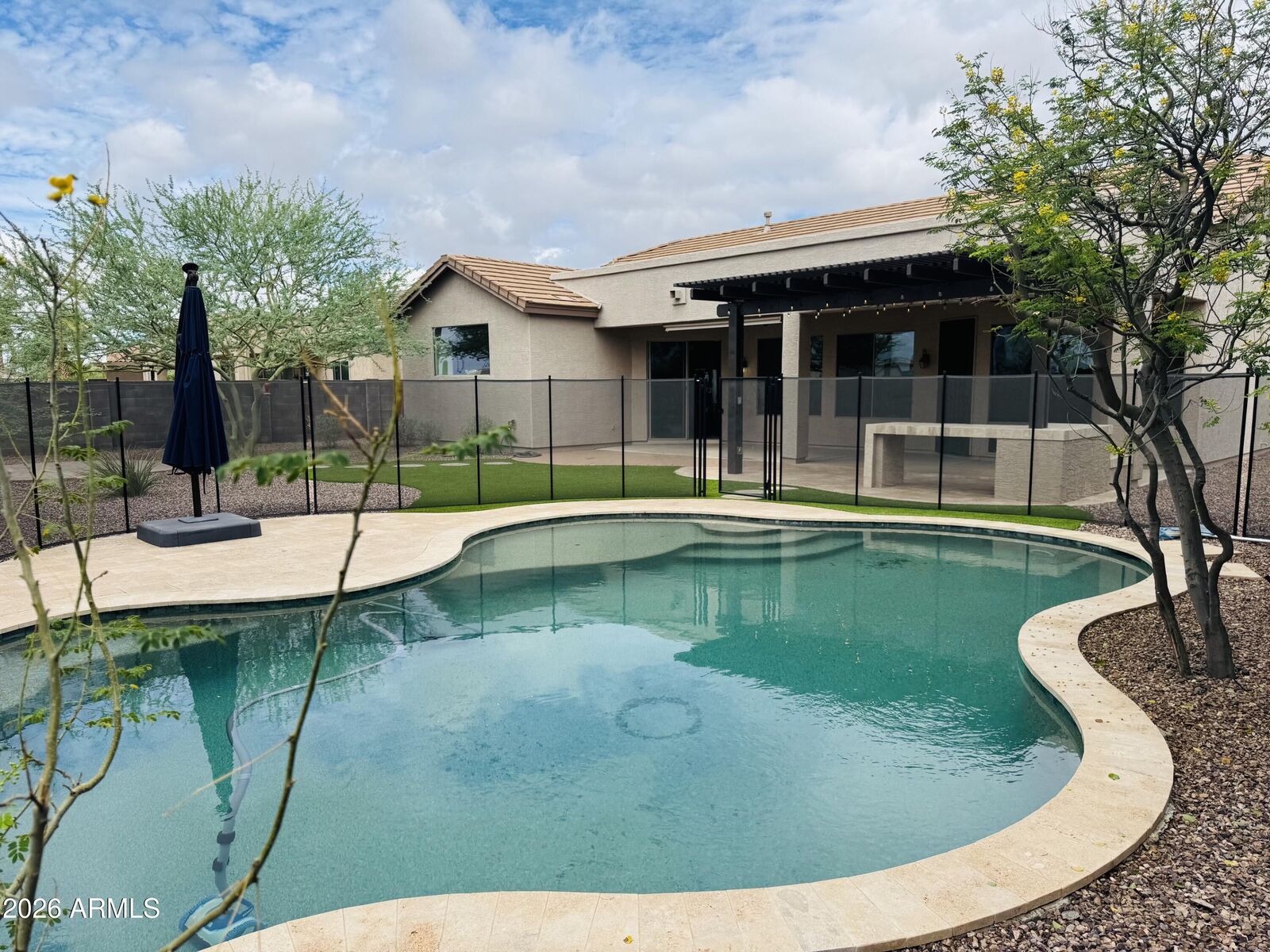 Property Photo: 9807 E Greenway Street AZ 85207