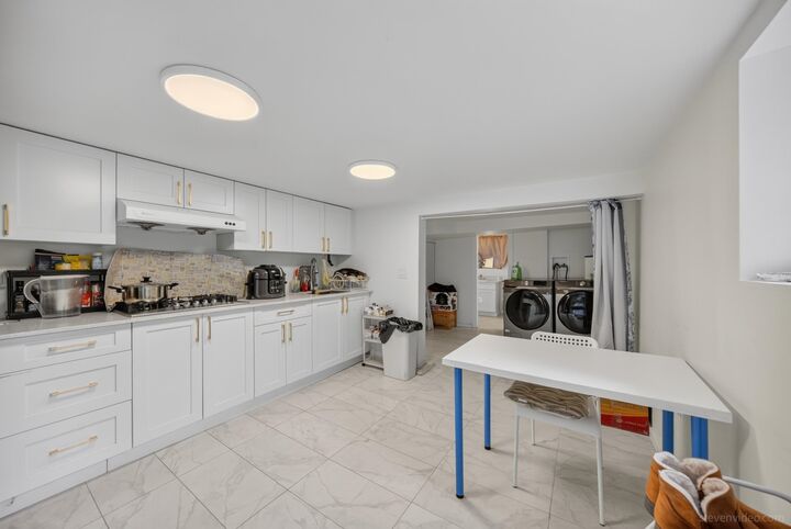 Property Photo:  38xx 20th Street Bsmt  BC V6S 1G2 