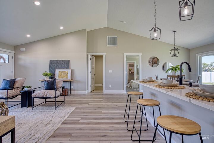 Property Photo: 920 Campbel St OR 97918