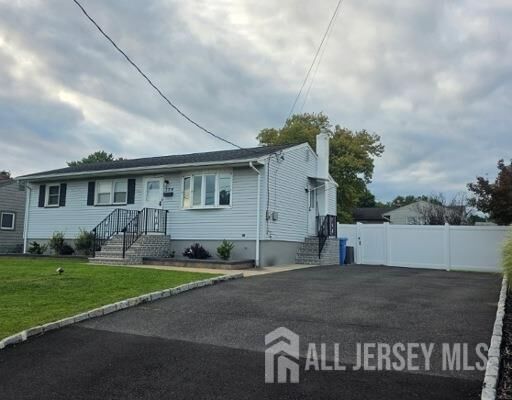 Property Photo:  324 Evans Avenue  NJ 08854 