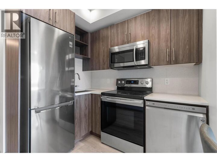 Property Photo:  345 Dougall Road North Ph8  BC V1X 3K8 