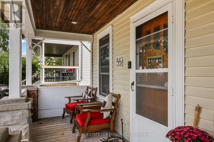 Property Photo:  55 Briscoe Street West  ON N6J 1M4 