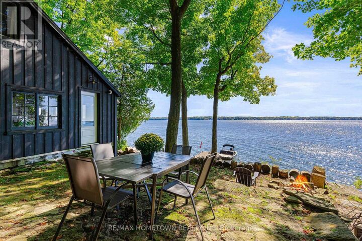 Property Photo: 191 Brockmere Cliff Road ON K6V 5T3
