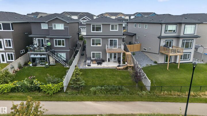 Property Photo:  9514 Pear Close SW  AB T6X 2N6 