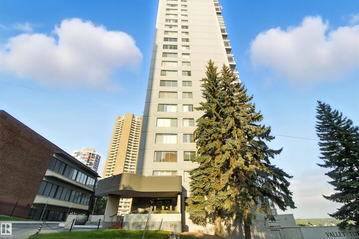 Property Photo: 9923 103 Street NW 2202 AB T5K 2J3