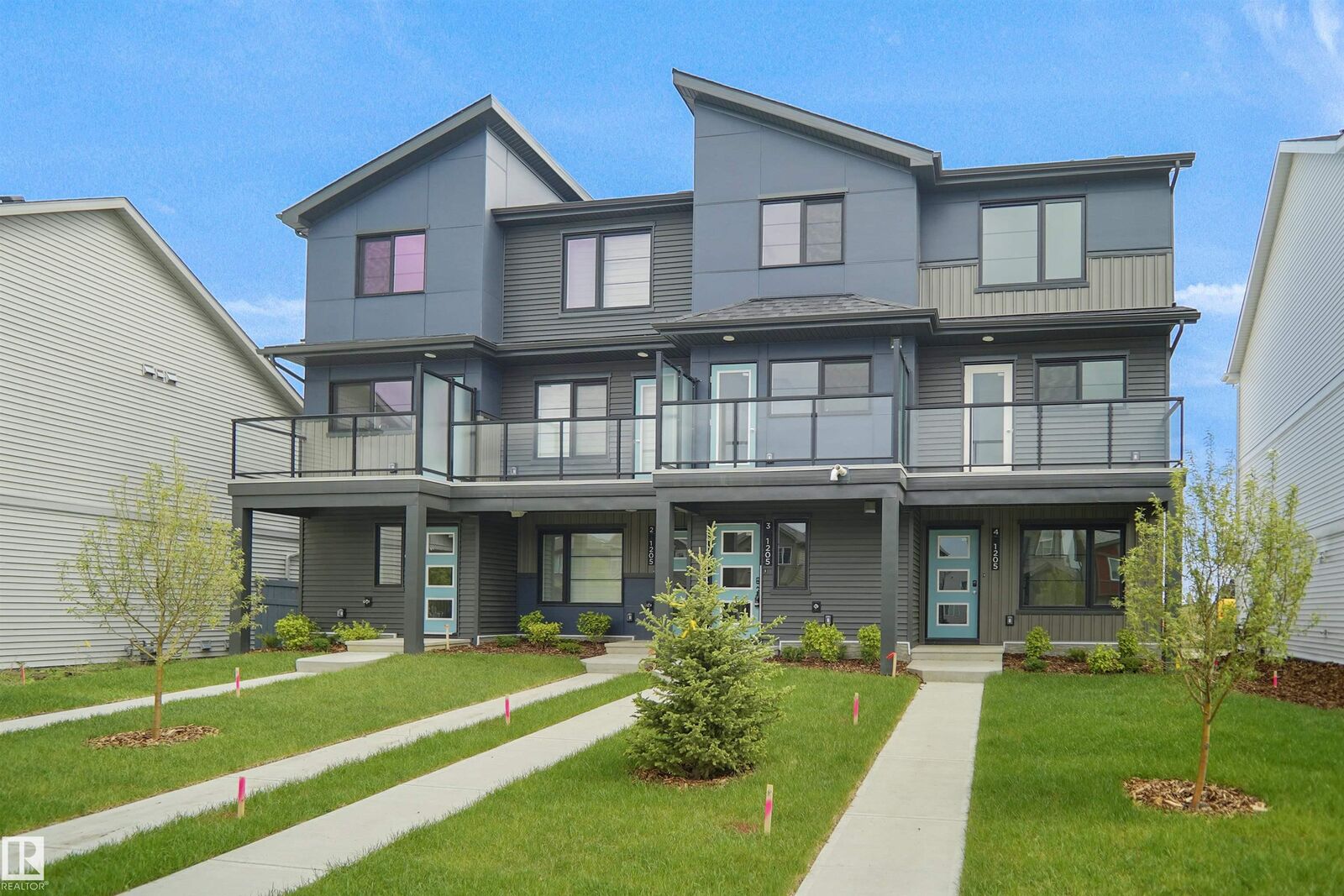 Property Photo:  3-1205 Keswick Drive SW  AB T6W 4J5 
