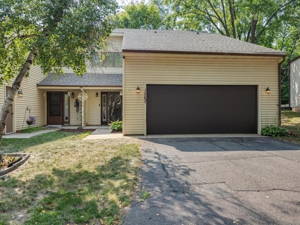 Property Photo: 1567 Humboldt Avenue MN 55118