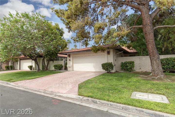 Property Photo: 2004 Calle De Espana NV 89102