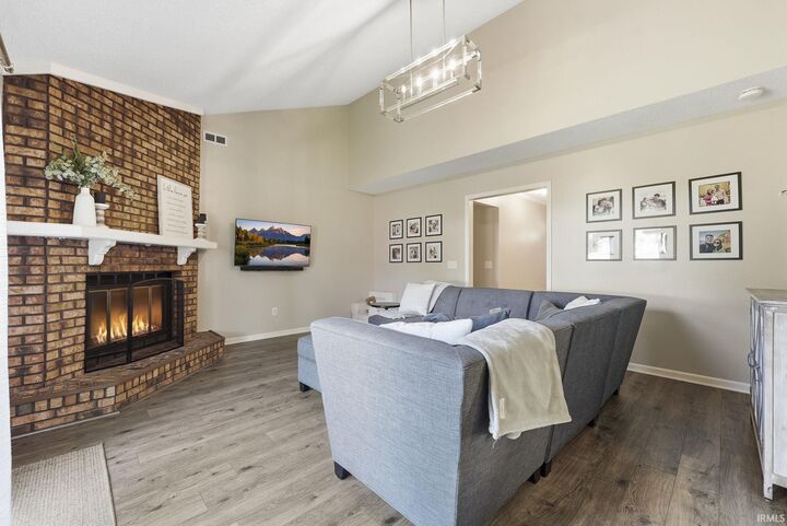 Property Photo:  2218 Foxboro Drive  IN 46818-1885 