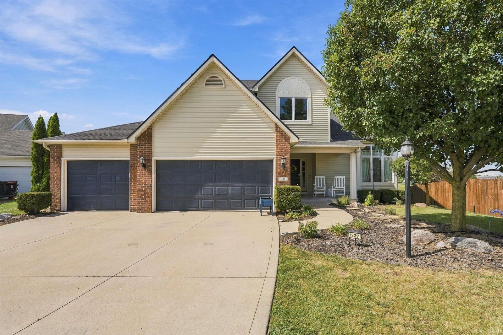 Property Photo:  12311 Cliff View Court  IN 46818 