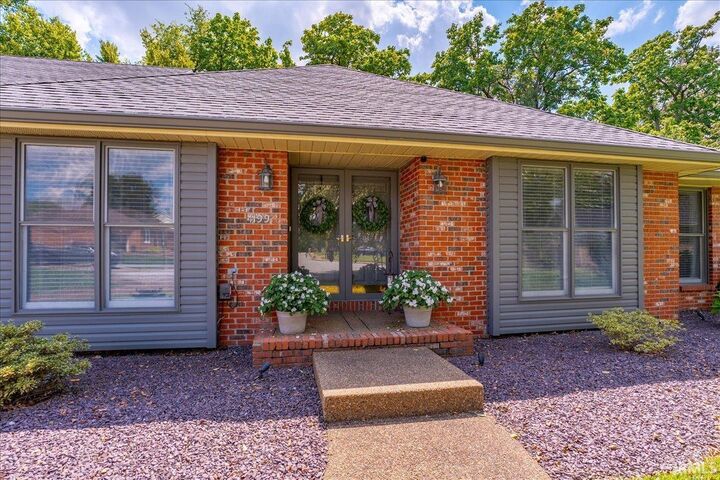 Property Photo: 4199 Courtland Drive IN 47630