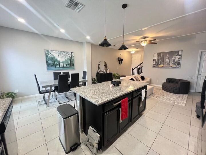 Property Photo:  2384 Sedge Grass Way  FL 32824 