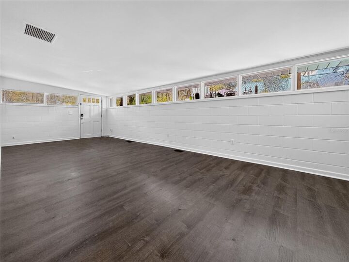 Property Photo:  325 S 2nd Street  FL 34748 
