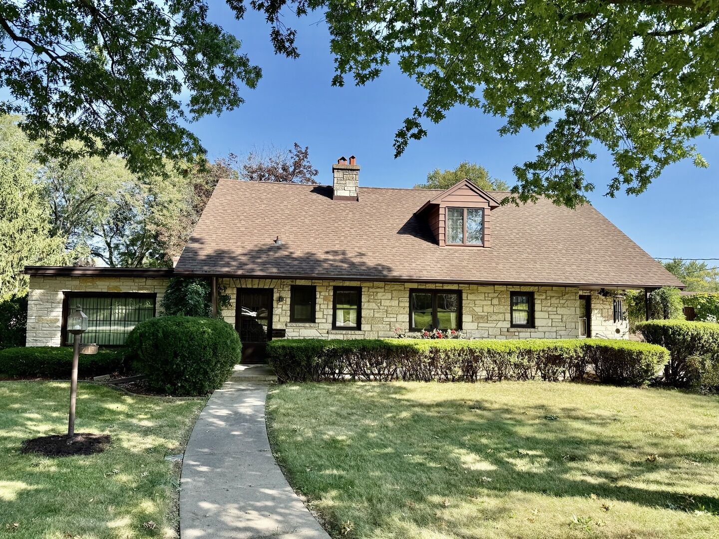 Property Photo: 2113 12th Street IL 61354