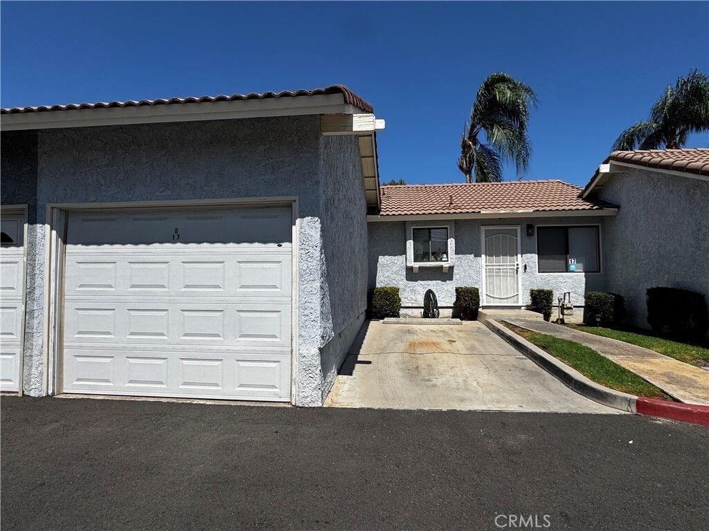 Property Photo:  9505 Arlington 17  CA 92503 
